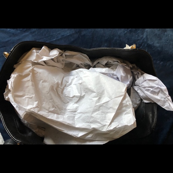 Michael Kors Lilly Leather Handbag - Picture 6 of 7